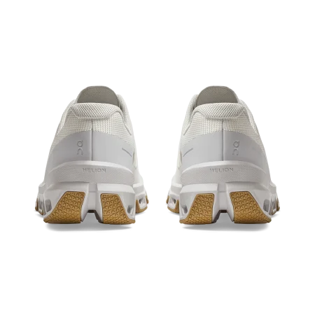 ON Women's Cloudventure - Image 3