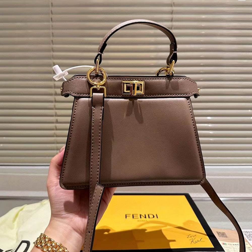 FENDI Peekaboo ISeeU Bag Small - Image 8