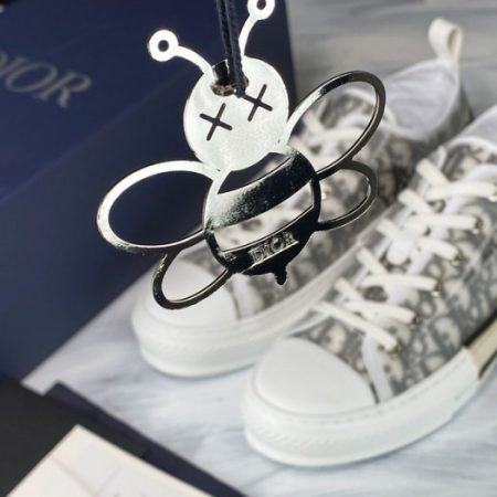 Dior B23 Oblique low Shoes T004801-1072 - Image 13