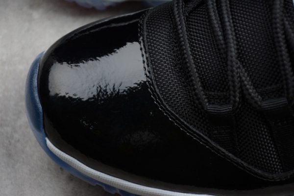AIR JORDAN 11 RETRO LOW "INFRARED 23" black mens 528895-023