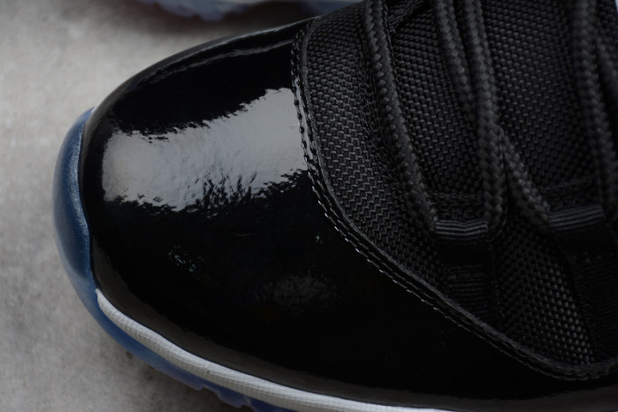 AIR JORDAN 11 RETRO LOW "INFRARED 23" black mens 528895-023 - Image 10