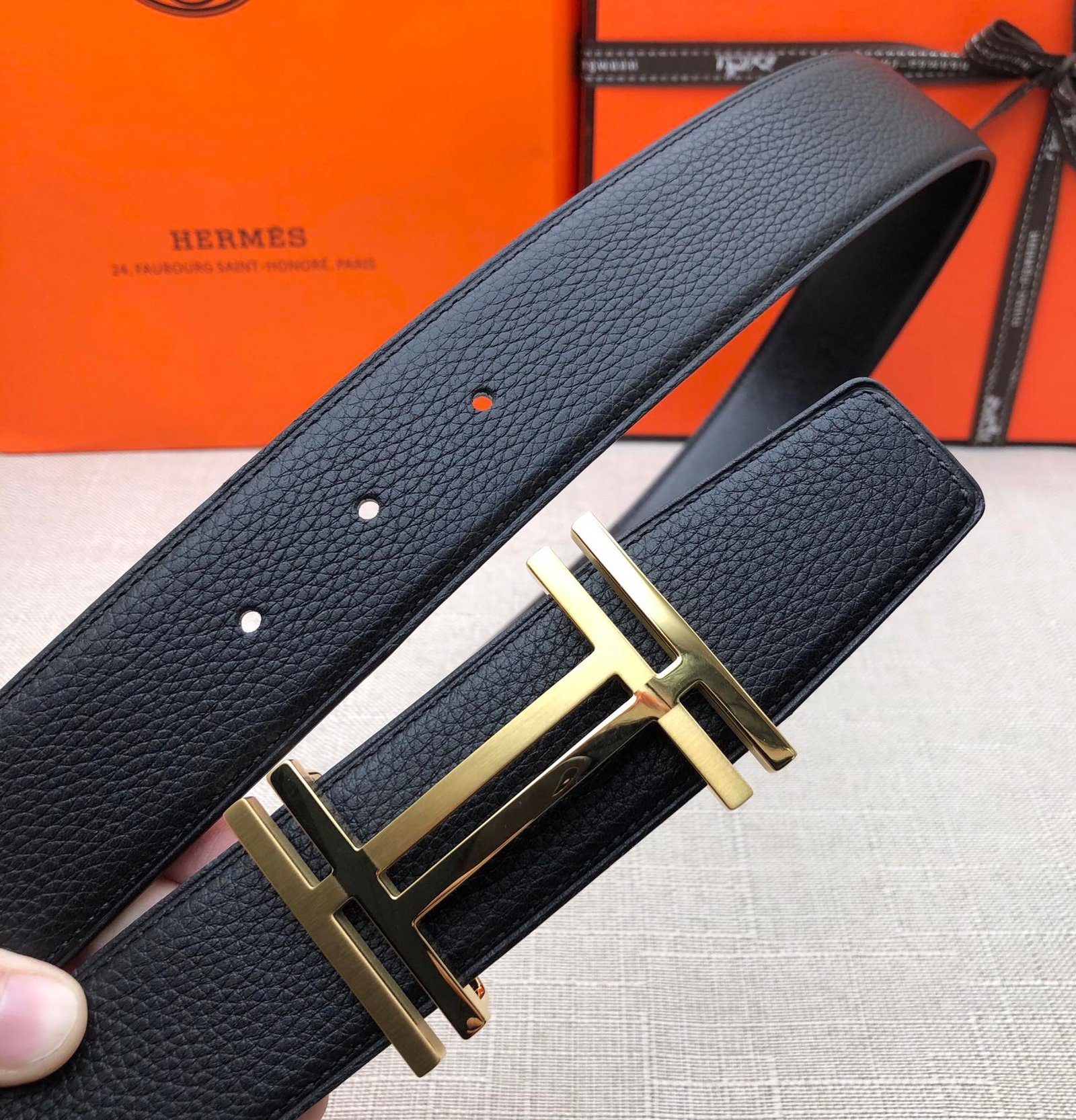 Hermes H Belt Buckle & Reversible Black For Women, Women Belt 380MM - Image 1