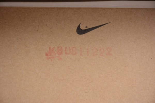 Air Jordan 1 Neutral Grey Hyper Crimson 555088-018