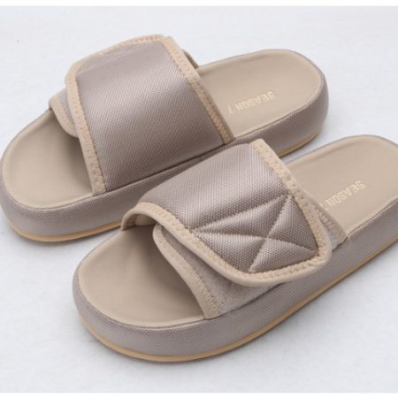 Yeezy Slide 6 - Image 1