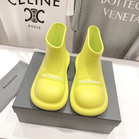 Balenciaga round Toe Rain Boots Slide Sandal - Image 5