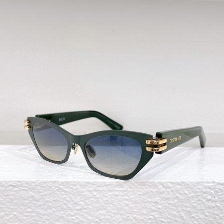 Dior Metal Letter Logo Sunglasses Top Quality - Image 6