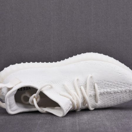 Yeezy 2018 Boost 350 V2 Triple White CP9366 - Image 4