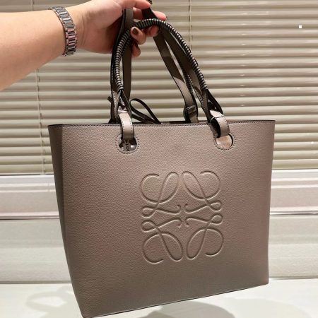 Loewe Anagram Tote Bag - Image 4