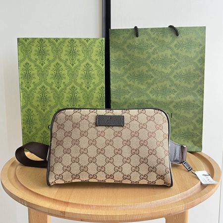 Gucci Canvas Waist bag - Image 3