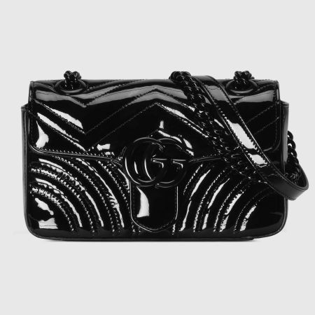 Gucci GG Marmont patent small shoulder bag in patent - Image 1
