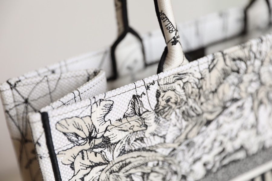 Dior Book Tote Pink Toile De Jouy Embroidery - Image 6