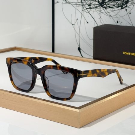 Tom Ford Outdoor UV Protection Sunglasses Top quality - Image 1