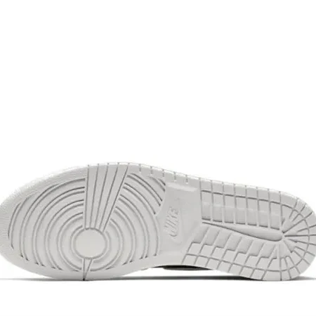 Jordan1 Retro OG &ldquo;Neutral Gruy" - Image 6