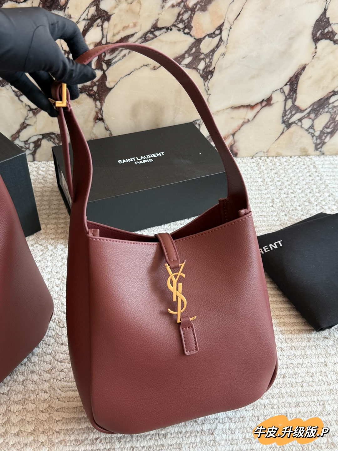 Saint Laurent Le 5 à 7 hobo Bag - Image 9