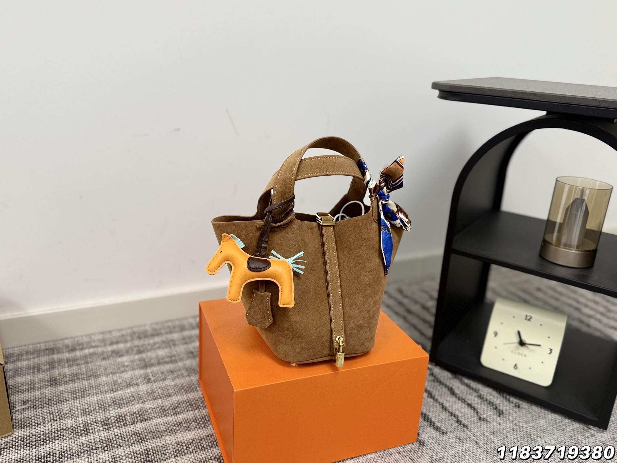 Hermès Basket Bag - Image 3