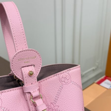 LV Allinbb Bucket Bag - Image 4