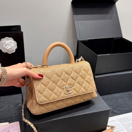 Chanel 19 Medium Flap Bag - Image 3