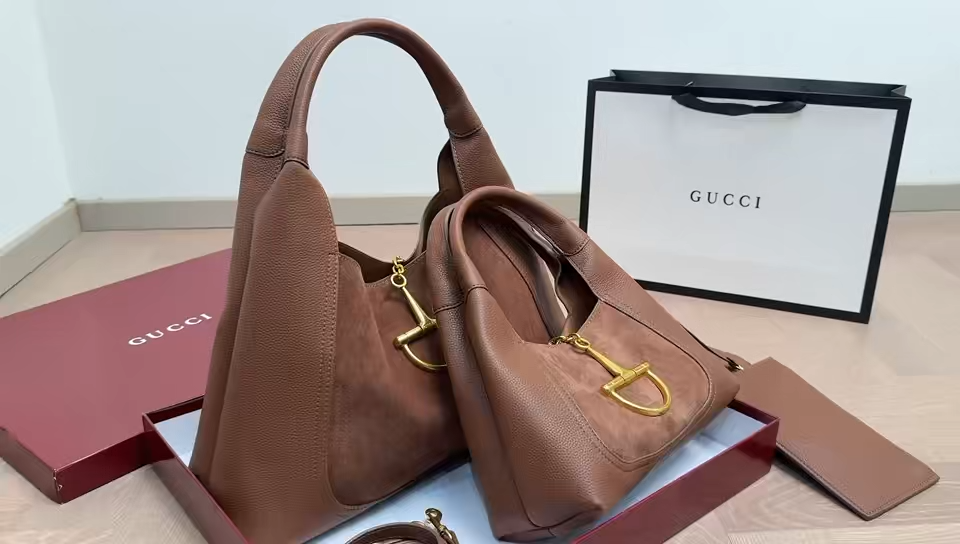 Gucci's New Tote Bag - Image 2