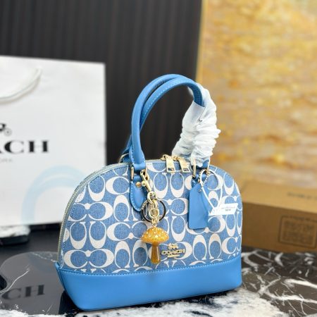 Coach Sabrina Shell Bag - Image 3