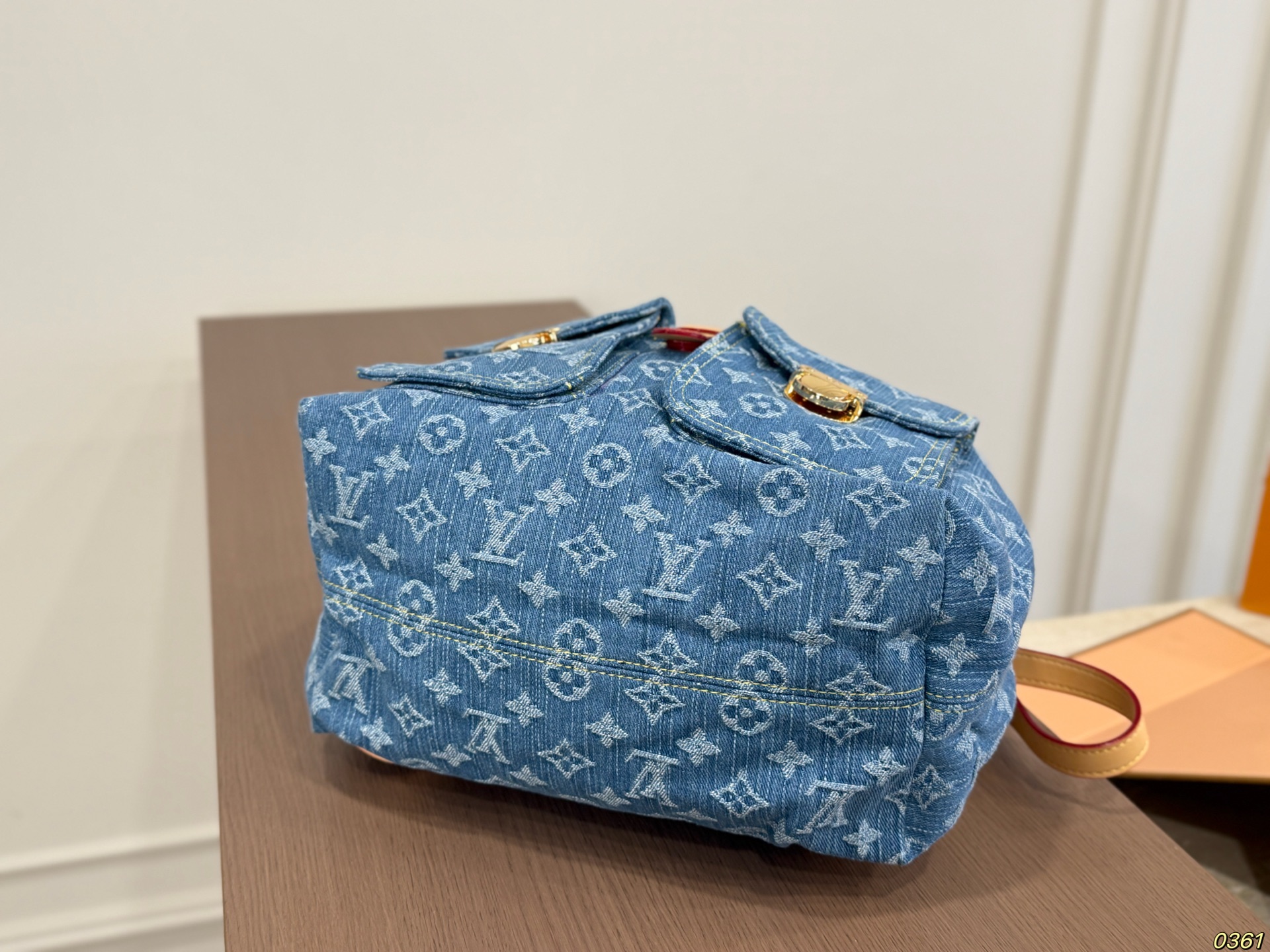 LV Diane Monogram Empreinte Bag - Image 4