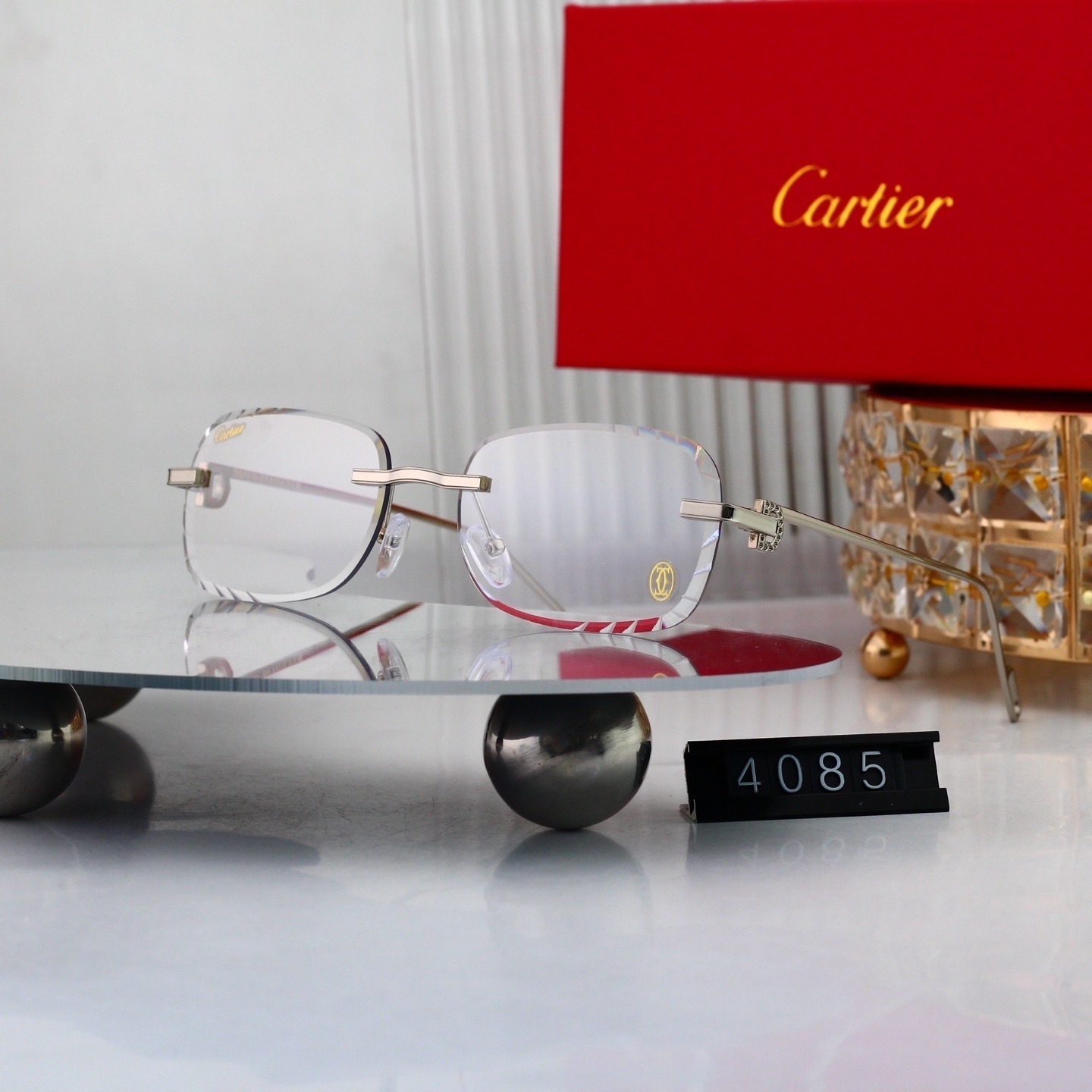 Cartier Fashionable Sunglasses - Image 9