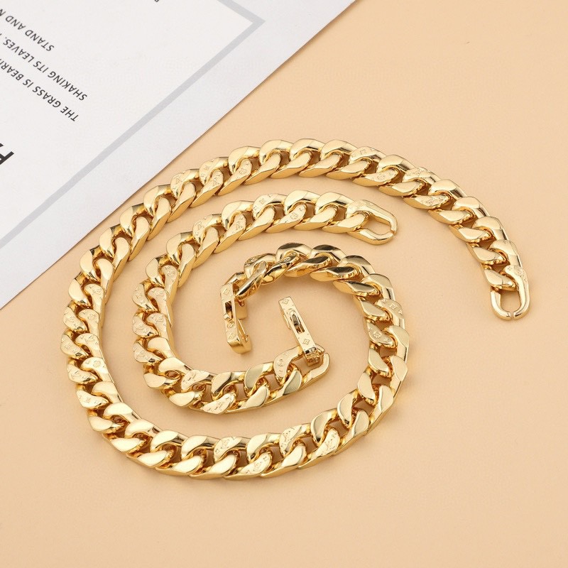 LV Chain Links Monogram Bracelet - Image 4