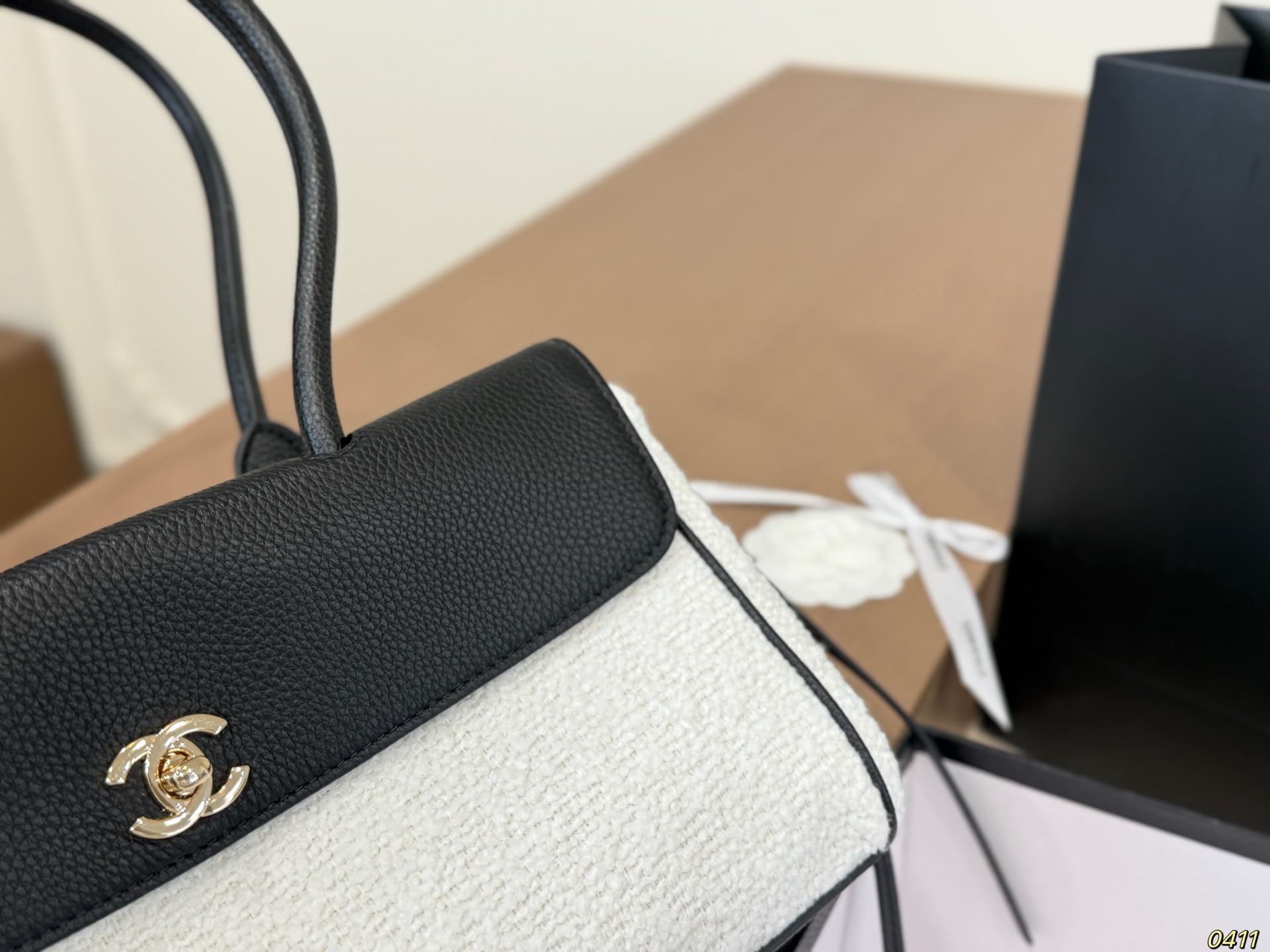 Chanel's New Underarm Bag - Image 5