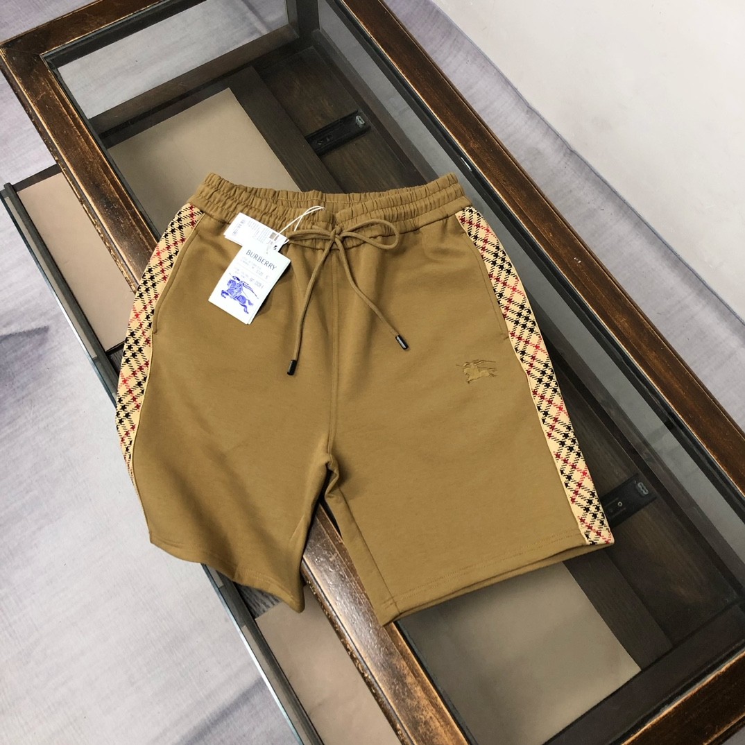 Burberry Shorts - Image 4