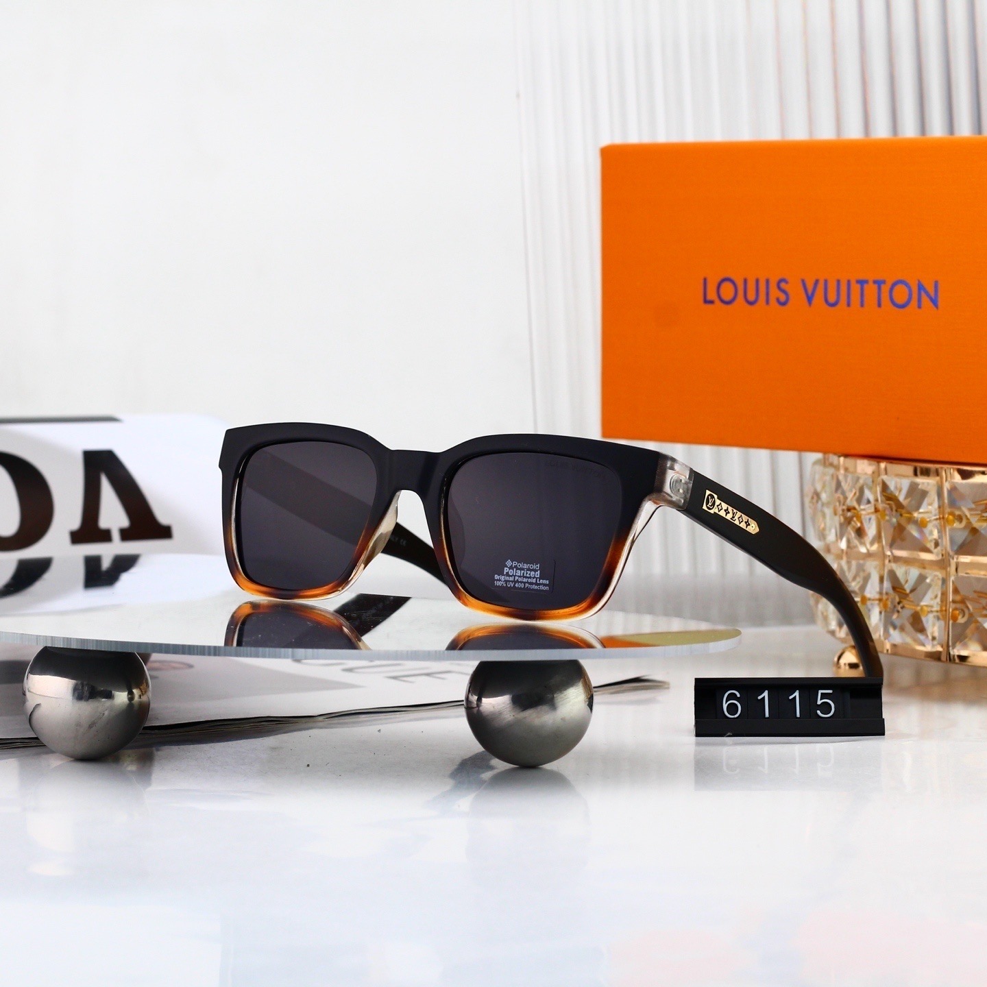 LV Fashionable Sunglasses - Image 6