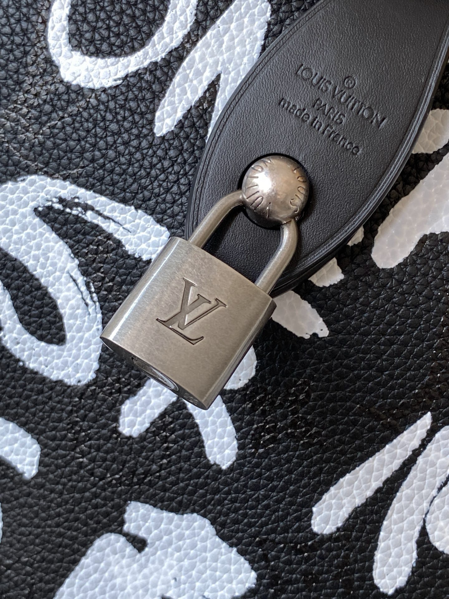 LV Speedy P9 Bandoulière 30 Scribble Autres Cuirs Monogram - Image 7