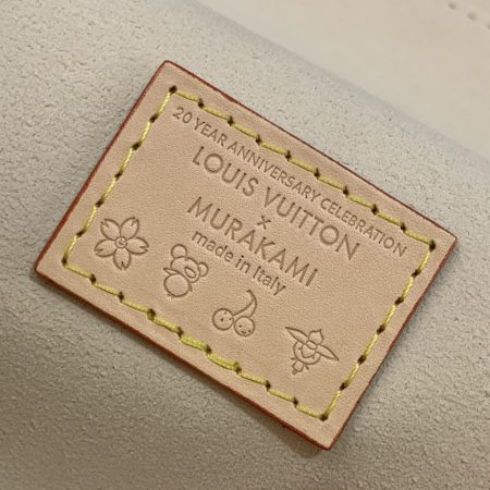 LV X TM Vanity Chain Pouch - 10A mirror version - Image 9