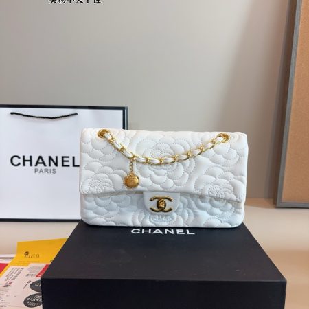 Chanel Camellia Bag - Image 5