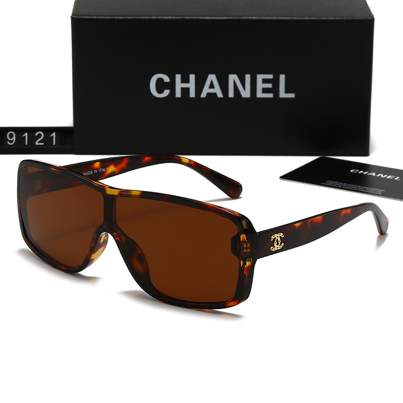 Chanel Fashionable Sunglasses - Image 8