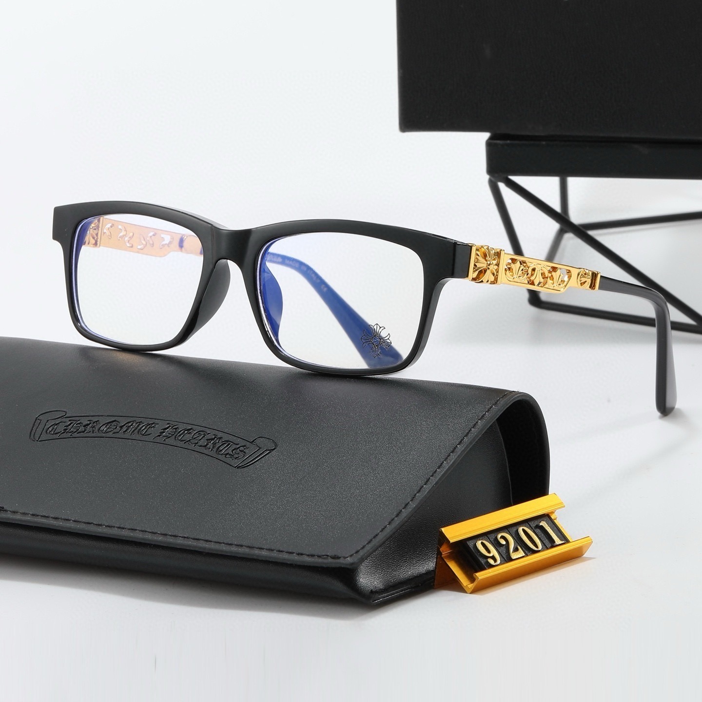 Chrome Hearts Fashionable Sunglasses - Image 3