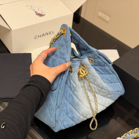 Chanel 25 Mini Hobo Bag - Image 2
