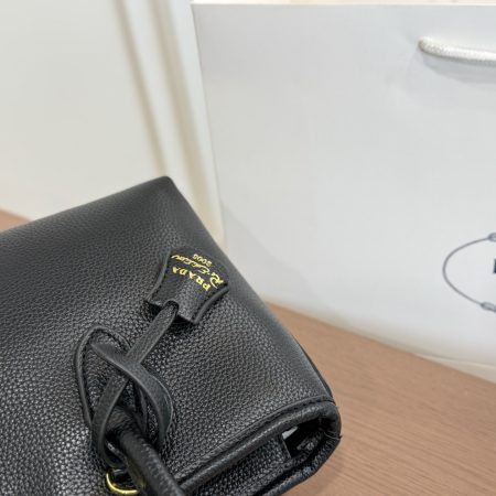 Prada's New Underarm Bag - Image 7