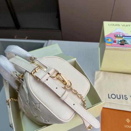 LV Speedy 20 Handbag - Image 7