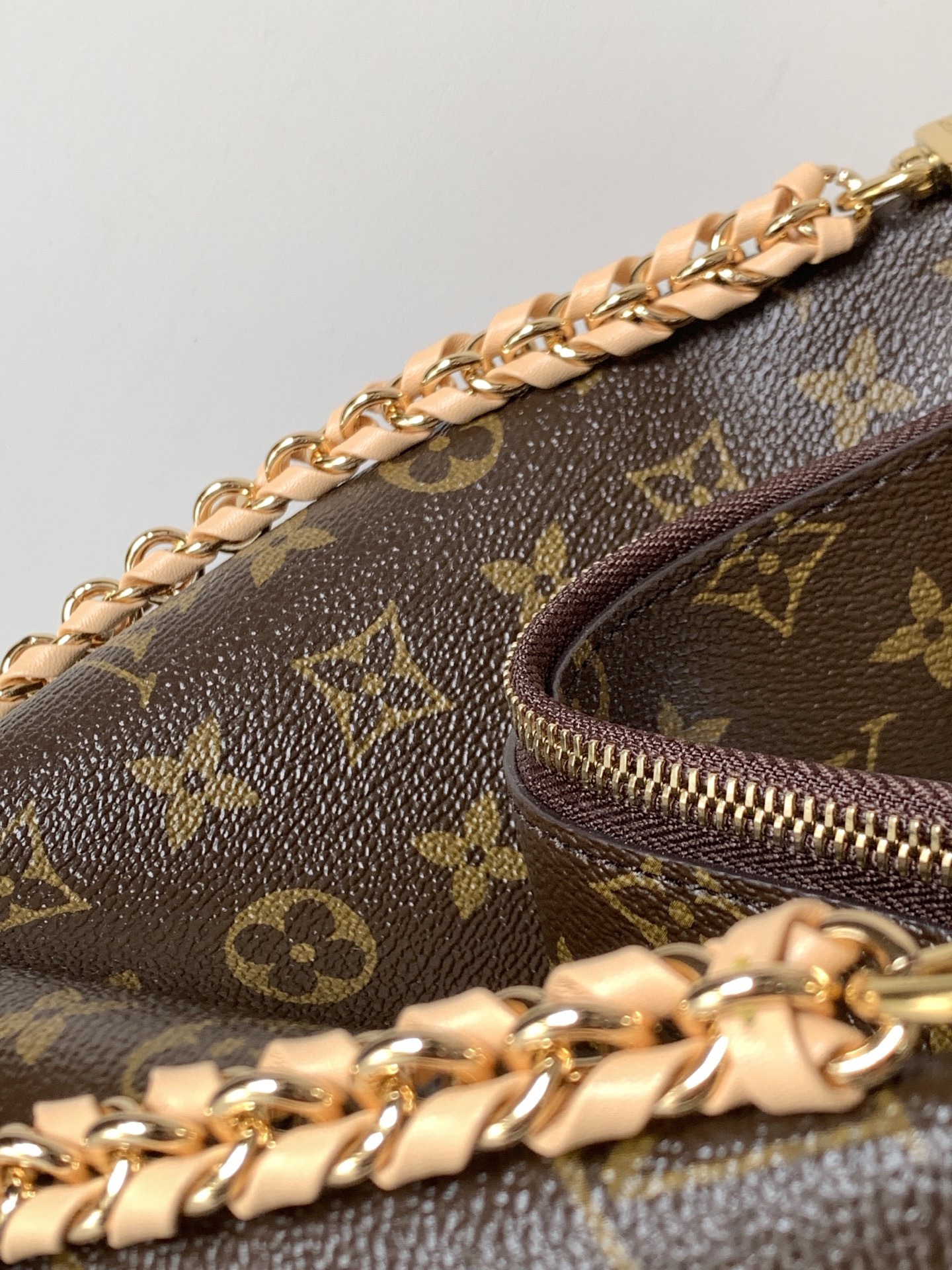 LV Multipass Monogram Handbag Top Quality - Image 6