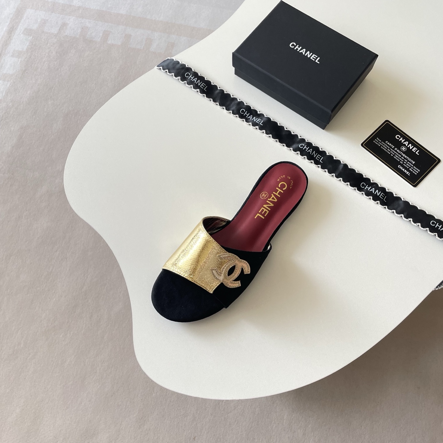 Chanel 26P Double C Two-Tone Flat Slippers - Image 6