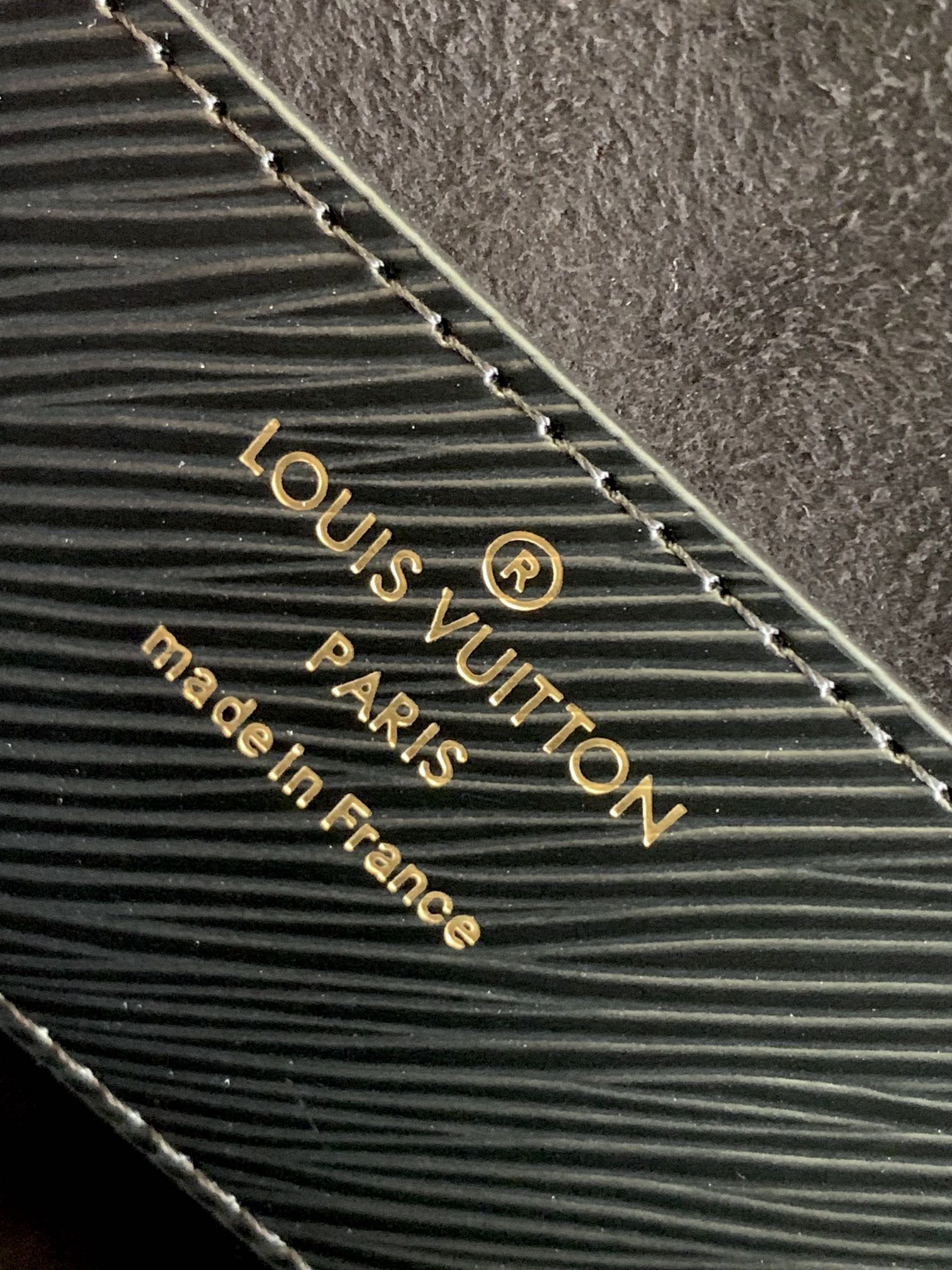 LV Twist MM Bag - Image 9
