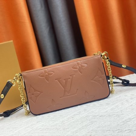 LV  Multi Pochette Bag - Image 6