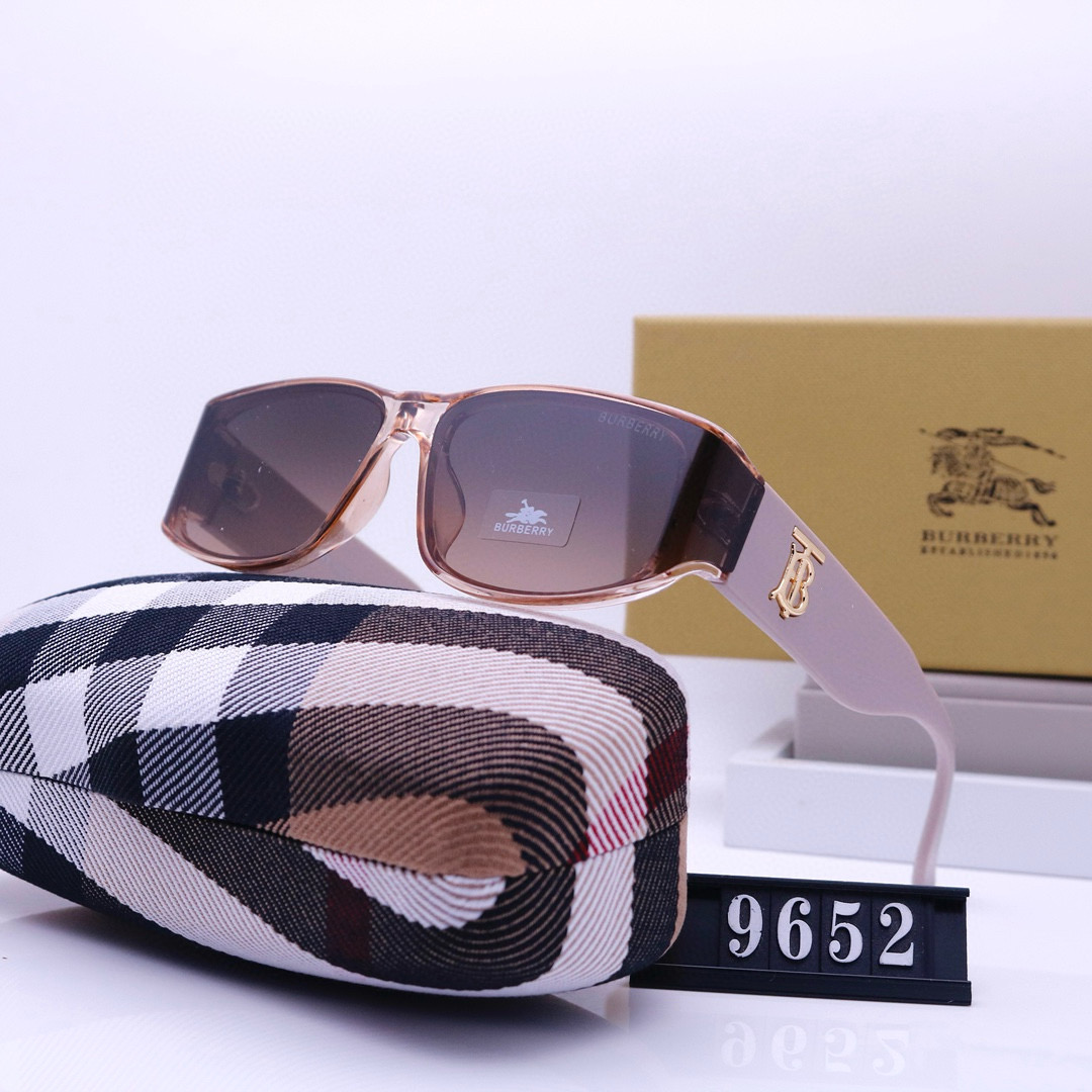 Burberry Fashionable Sunglasses - Image 4