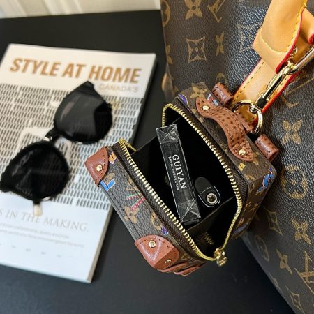 LV Accessories - Image 8