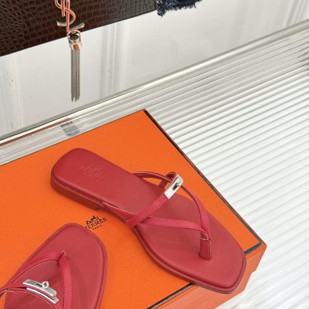 Hermès Kelly Buckle Flip-Flops - Image 10