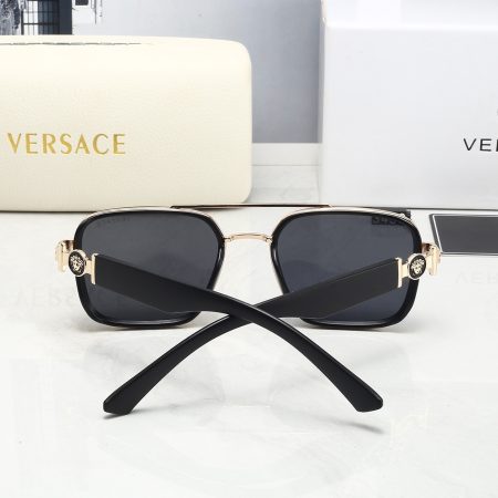 Versace Fashionable Sunglasses - Image 8