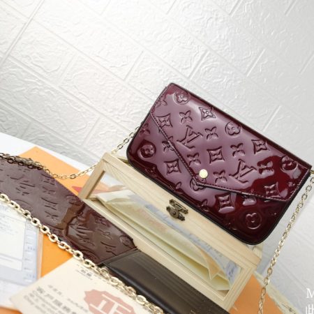 LV Felicie Pochette Chain Bag - Image 23