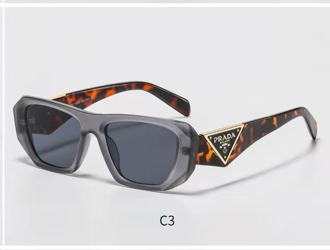 Prada Fashionable Sunglasses - Image 3