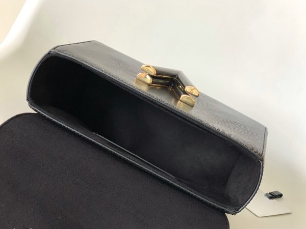 LV Twist MM Bag