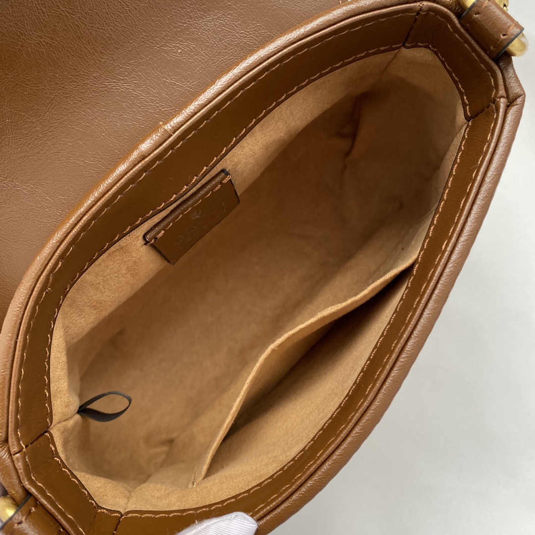 Gucci GG Marmont mini shoulder bag - Image 5