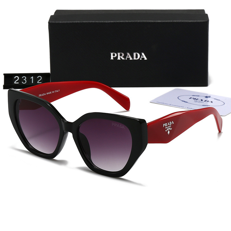 Prada Fashionable Sunglasses - Image 5